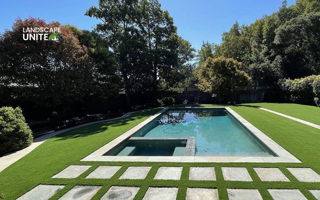 9 inspiring backyard artificial grass ideas to create your dream yard 2 Poolside turf for a resort feel