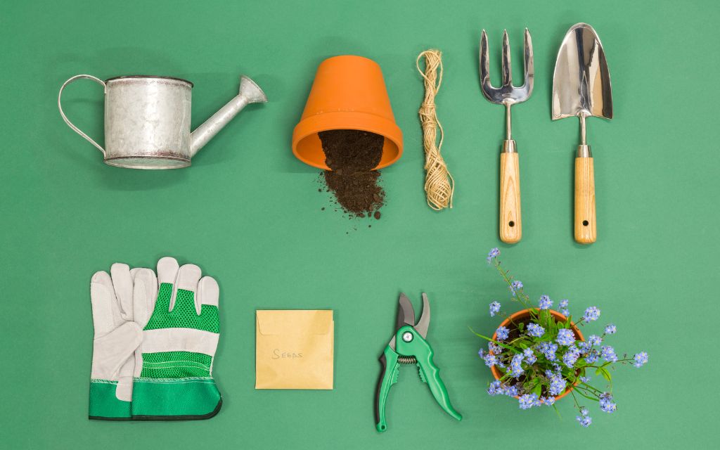 garden tools