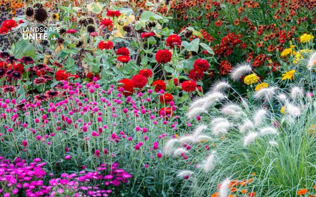 17 Stunning flower beds designs that transform any yard into a garden paradise 17 Budget-friendly bed
