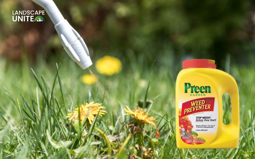Explore 8 proven methods to kill weeds in flower beds naturally 2 How to kill weeds in flower beds - Method 2: Pre-emergent herbicides (stop weeds before they start)