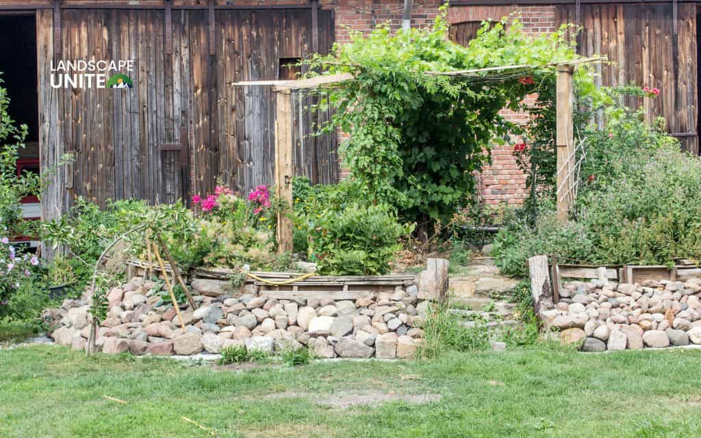 Raised rock flower beds: 14 ideas for low-maintenance beauty 1 Pros and cons of raised rock flower beds